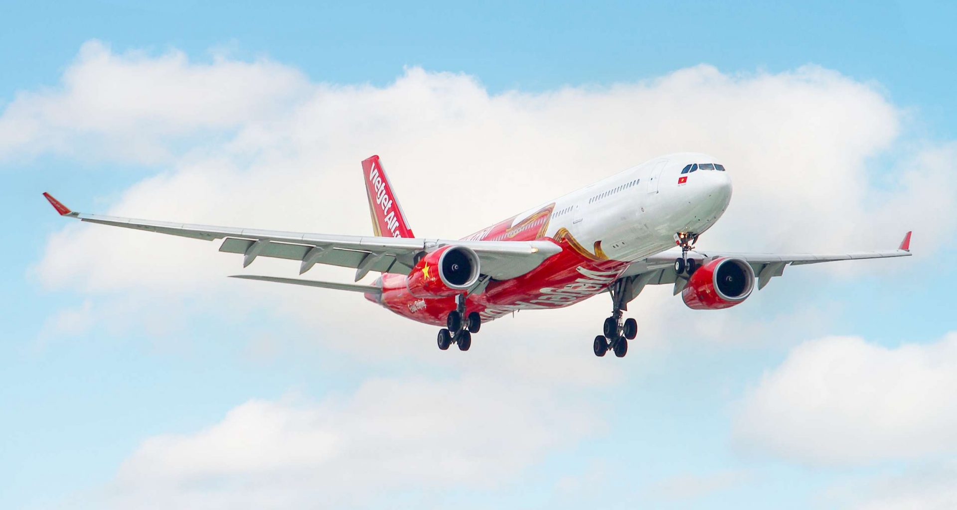 Enjoy FREE checked baggage for all Vietjet flights between Vietnam and Japan - Alvinology