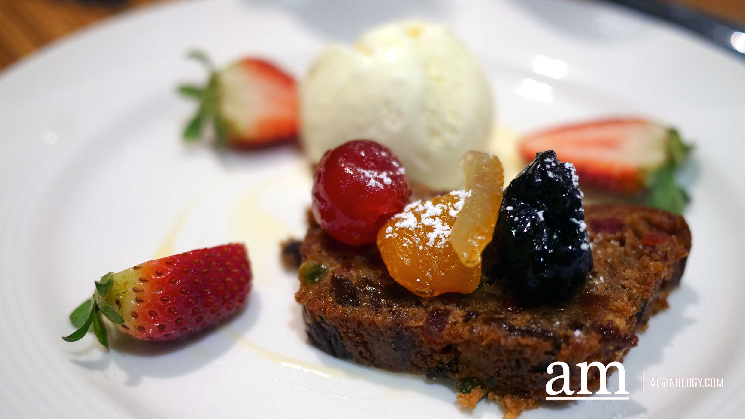 Halal-certified Year-end Festive Buffets at 21 on Rajah at Days Hotel Singapore from just $48 per pax Halal-certified Year-end Festive Buffets at 21 on Rajah at Days Hotel Singapore from just $48 per pax - Alvinology