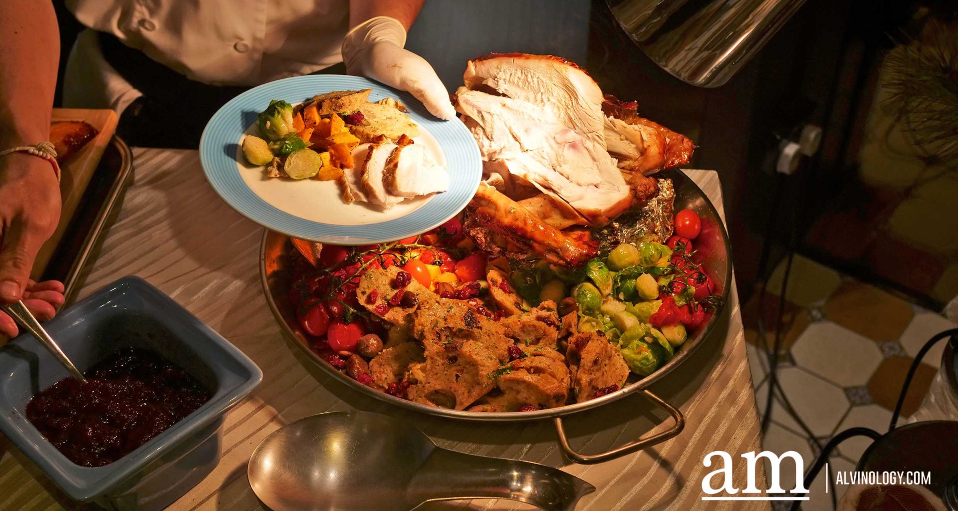 Halal-certified Year-end Festive Buffets at 21 on Rajah at Days Hotel Singapore from just $48 per pax - Alvinology