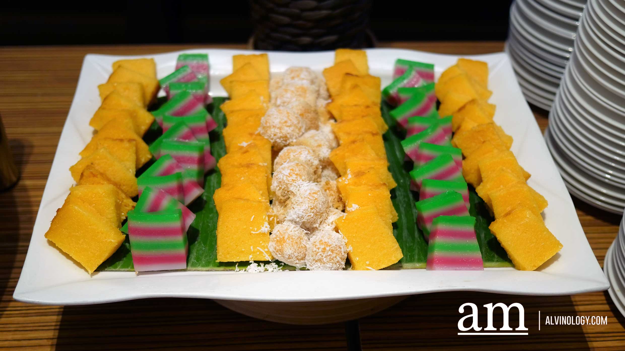 Halal-certified Year-end Festive Buffets at 21 on Rajah at Days Hotel Singapore from just $48 per pax Halal-certified Year-end Festive Buffets at 21 on Rajah at Days Hotel Singapore from just $48 per pax - Alvinology