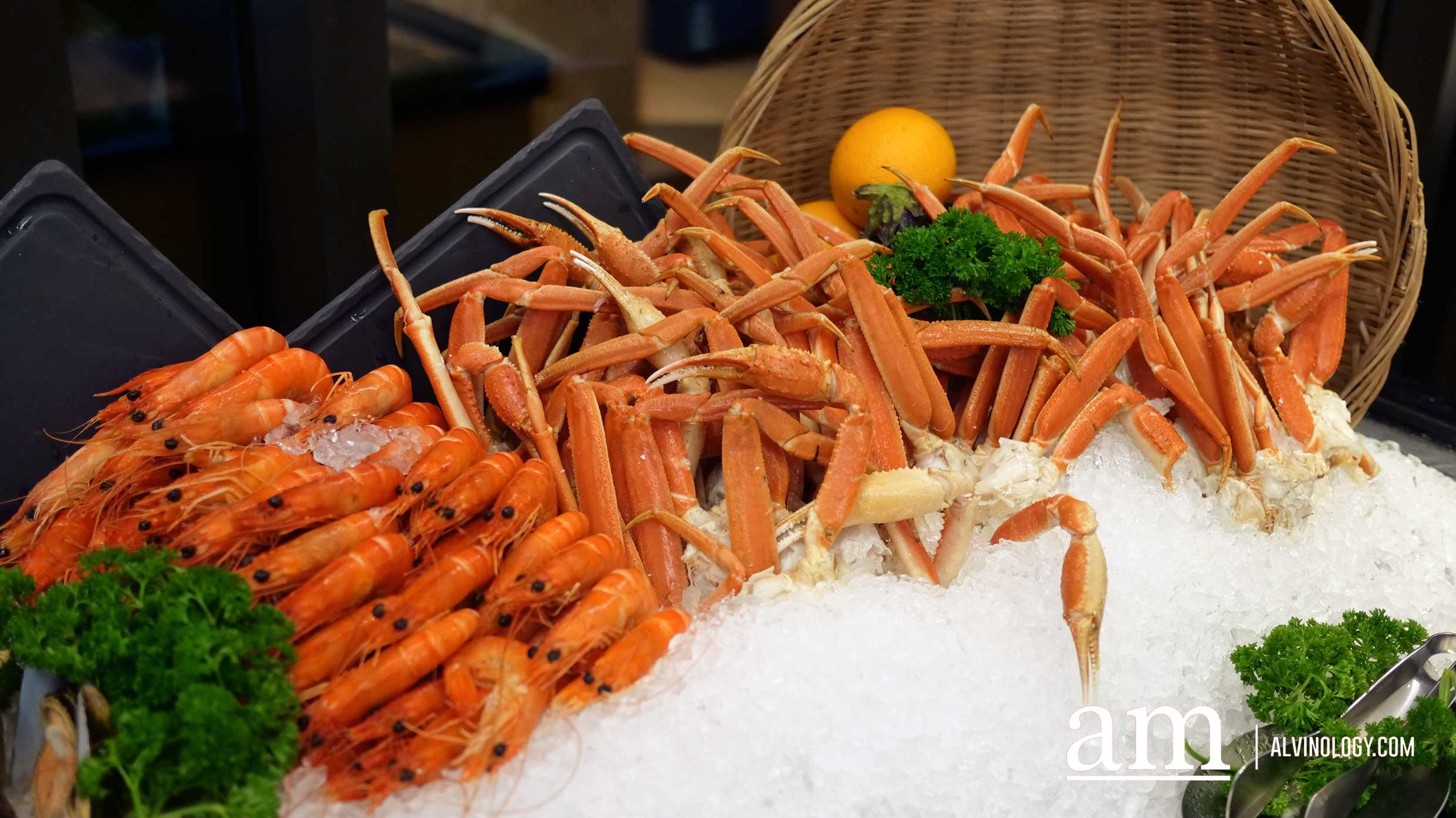 Halal-certified Year-end Festive Buffets at 21 on Rajah at Days Hotel Singapore from just $48 per pax Halal-certified Year-end Festive Buffets at 21 on Rajah at Days Hotel Singapore from just $48 per pax - Alvinology