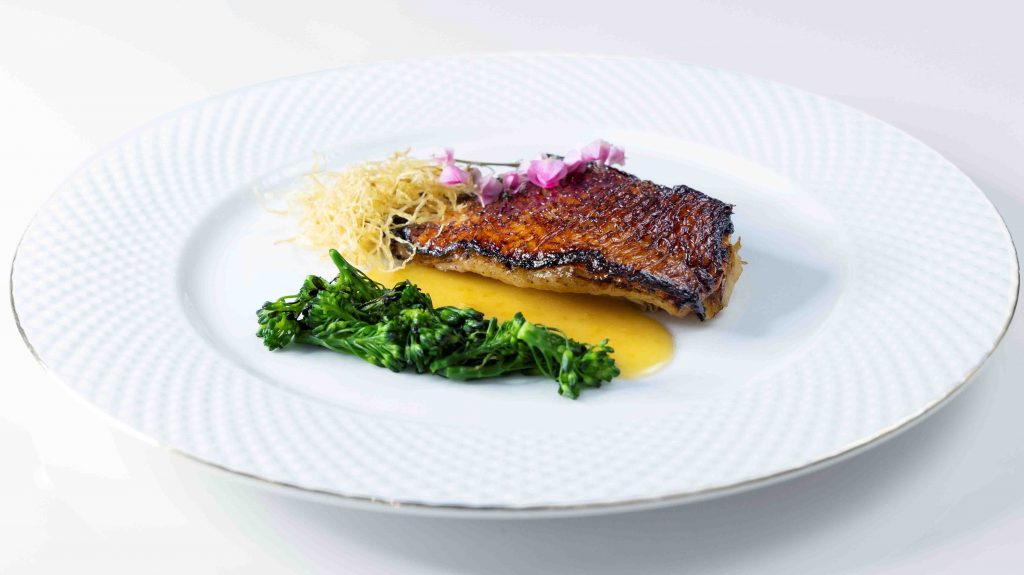 Make your reservations and indulge in Four-Hands Dinner at QĪN Restaurant and Bar this January 2023 - Alvinology