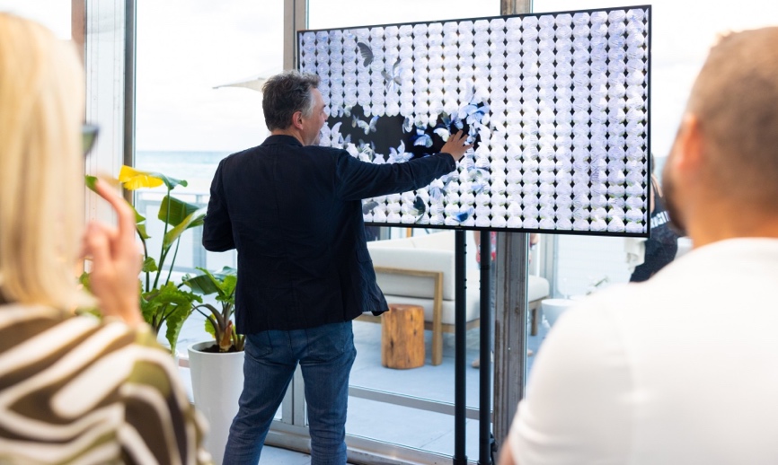 Upcoming Norwegian Viva Cruise Ship will feature a 52-foot-wide art piece that responds and engages the viewer Upcoming Norwegian Viva Cruise Ship will feature a 52-foot-wide art piece that responds and engages the viewer - Alvinology