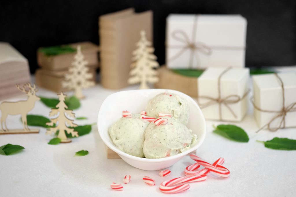 [#SupportLocal] Festive Sweet Treats from Tom's Palette Gelateria, including collaboration with Mr. Bucket Chocolatier Festive - Alvinology