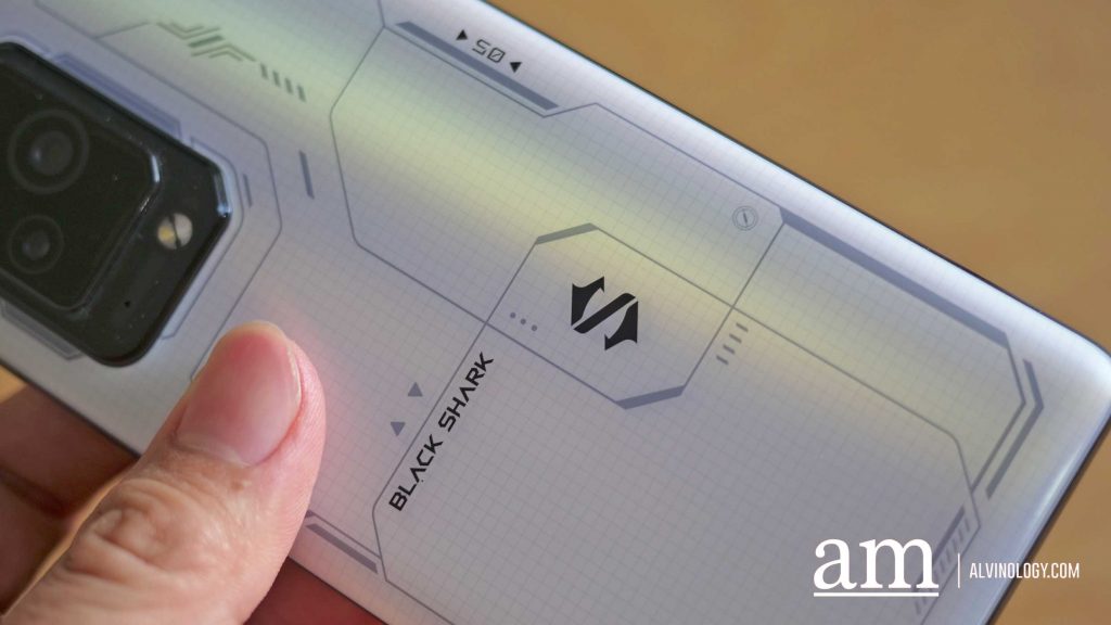 [Review] Black Shark 5 Pro – Value-for-money Gaming Phone With Mechanical Triggers - Alvinology