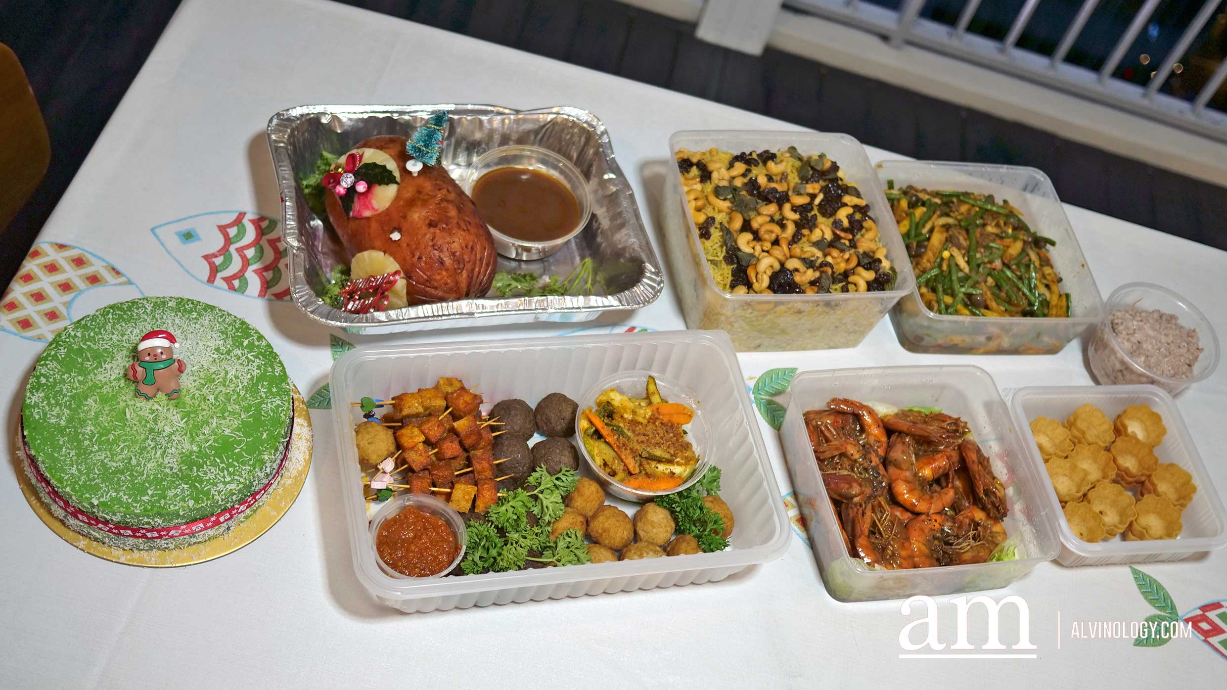 Peranakan Christmas Flavours from Chili Api Catering - Festive Mini Party Set from $288 for 8 to 10 pax Peranakan Christmas Flavours from Chili Api Catering - Festive Mini Party Set from $288 for 8 to 10 pax - Alvinology