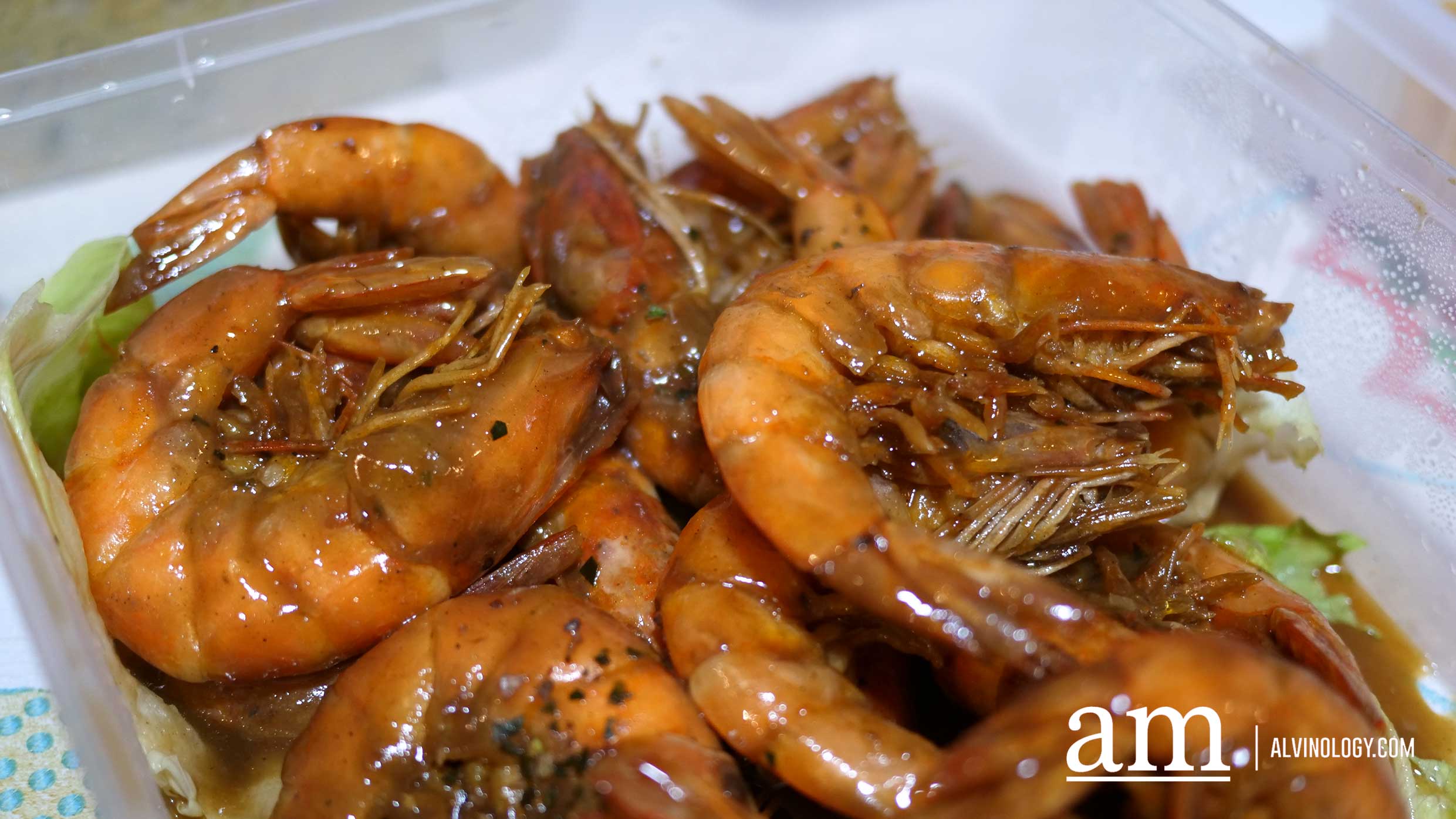 Peranakan Christmas Flavours from Chili Api Catering - Festive Mini Party Set from $288 for 8 to 10 pax Peranakan Christmas Flavours from Chili Api Catering - Festive Mini Party Set from $288 for 8 to 10 pax - Alvinology