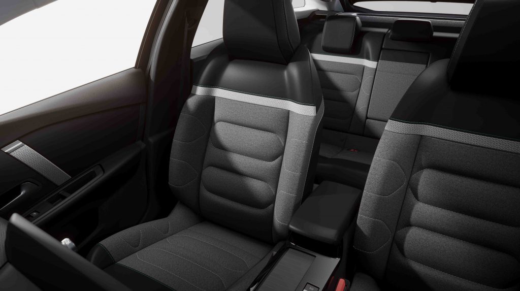 The new Citroen e-C4 follows the petrol-powered C4’s style but it’s 100% Electric The new Citroen e-C4 follows the petrol-powered C4’s style but it’s 100% Electric - Alvinology