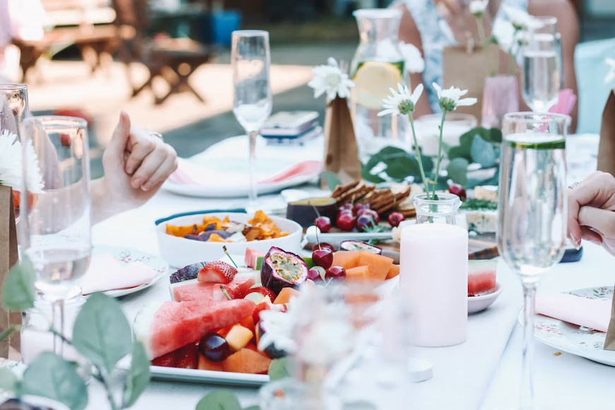 6 Ideas for a Party Menu That Everyone Will Enjoy - Alvinology