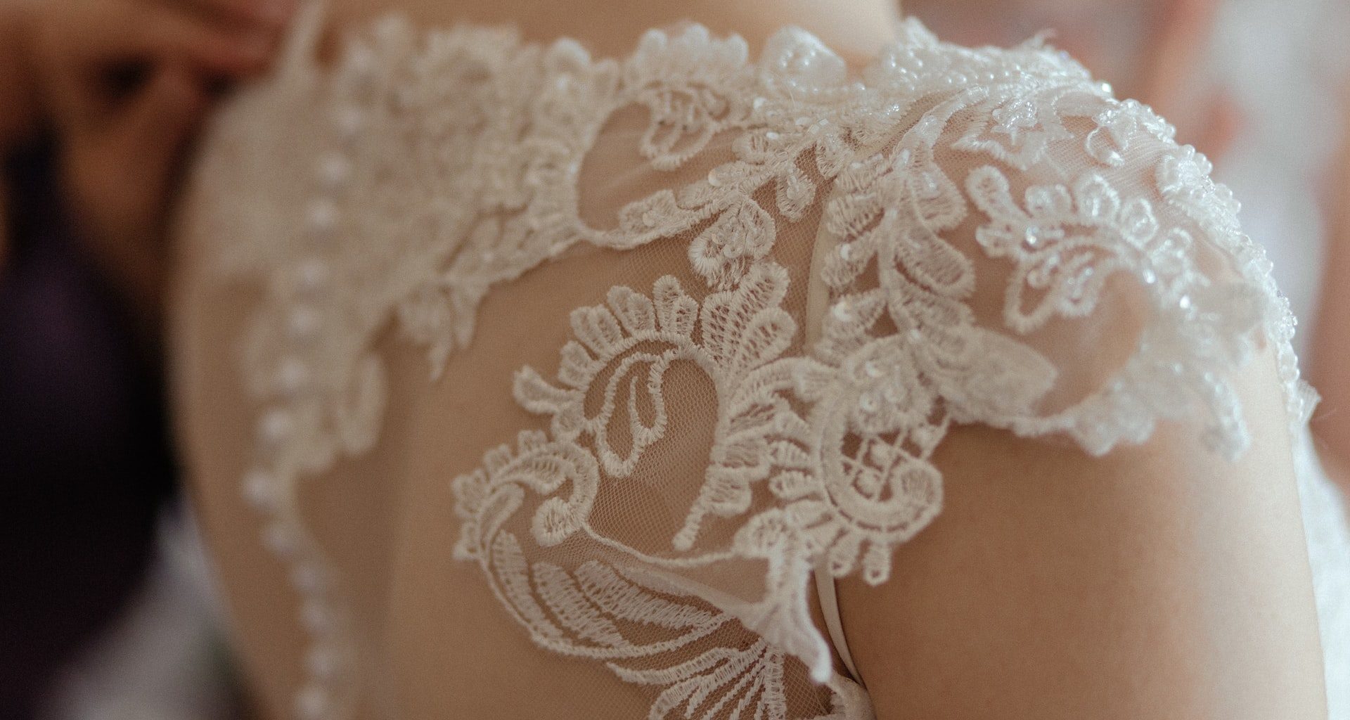 Bigger - Yet More Intimate? Embracing 2023’s Family Wedding - Alvinology