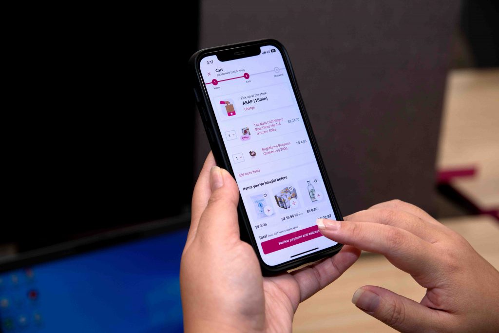 pandamart Telok Ayer lets you self-collect groceries in as fast as 15 minutes, or whenever convenient for you, with its new Pick-up feature - Alvinology
