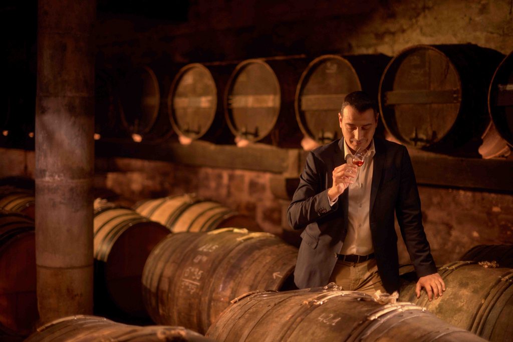 LOUIS XIII unveils new RARE CASK 42.1 – a true wonder of Time and Nature, offering an ultimate expression of LOUIS XIII Cognac - Alvinology