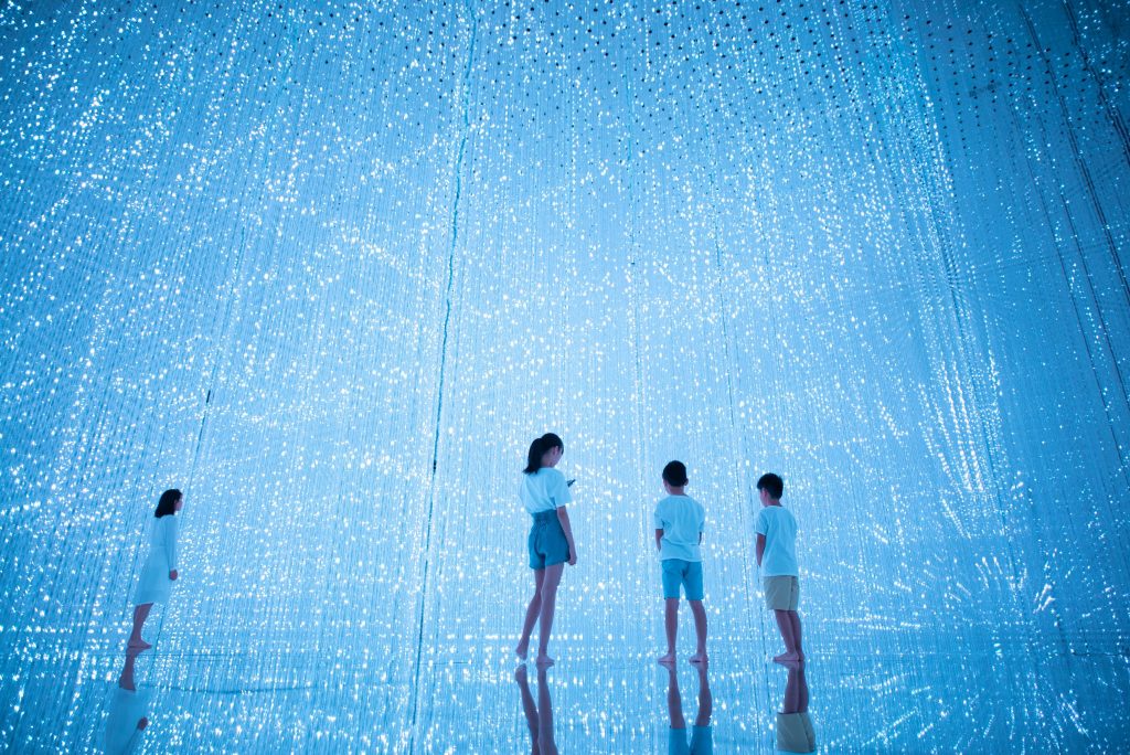 Tokyo Must-go! Experience Dazzling Dreamscapes at this Immersive Museum- teamLab Planets TOKYO in Toyosu, Tokyo - Alvinology