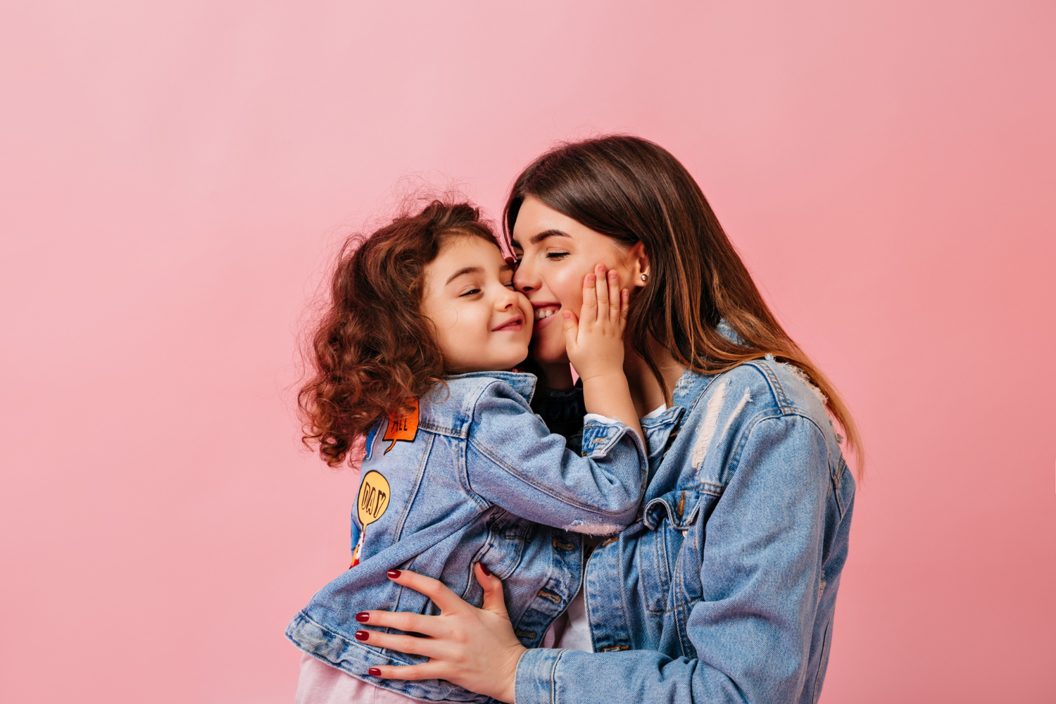 How To Be a Good Mother: 7 Ultimate Things That You Can Do - Alvinology