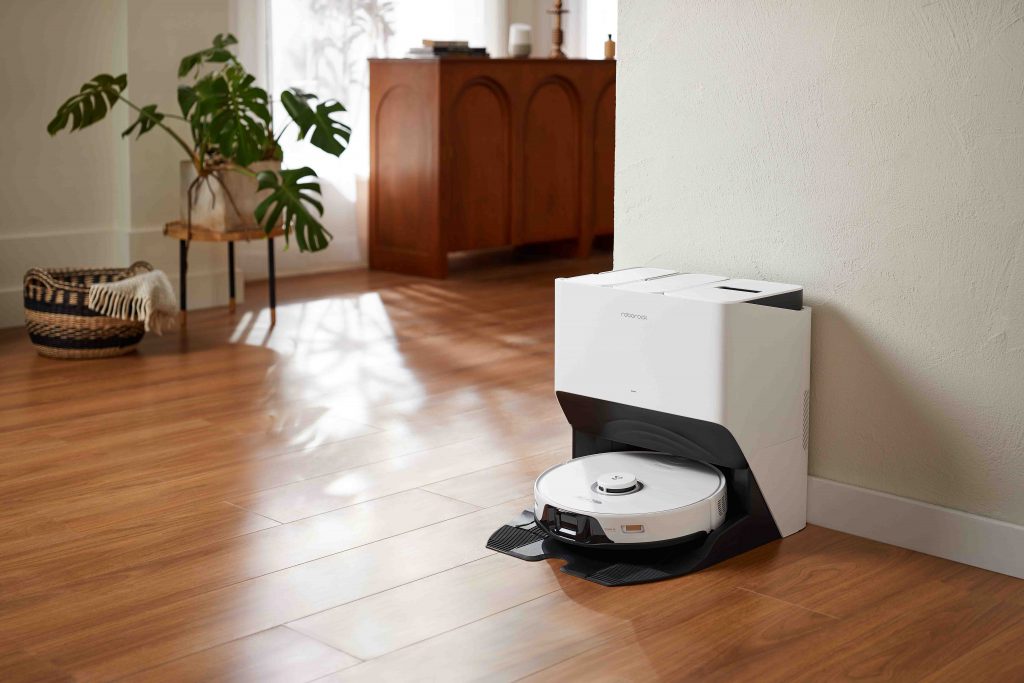 Roborock's new S8 Pro Ultra Vacuum Cleaner conveniently cleans the room by itself with Self-Drying, -Emptying, -Refilling, and Self-Cleaning features - Alvinology