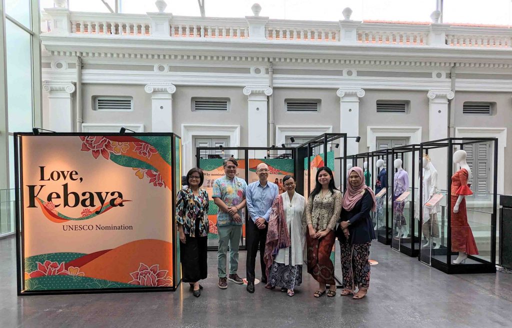 Learn the significance of kebaya as the region’s shared cultural identity and living heritage at “Love, Kebaya Travelling Exhibition” - Alvinology