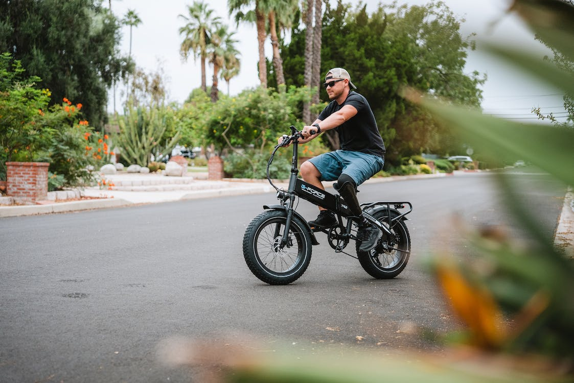 What Are The Advantages Of Owning An Electric Bike? - Alvinology