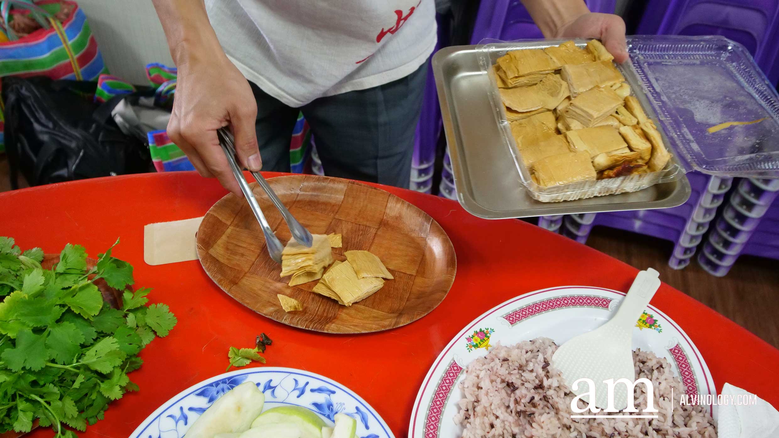 Taiwan Travel Tips: 7 "Old is New" Experiences in Taipei, Keelung, Yilan, and Hualien; Where to Stay Taiwan Travel Tips: 7 "Old is New" Experiences in Taipei, Keelung, Yilan, and Hualien; Where to Stay - Alvinology
