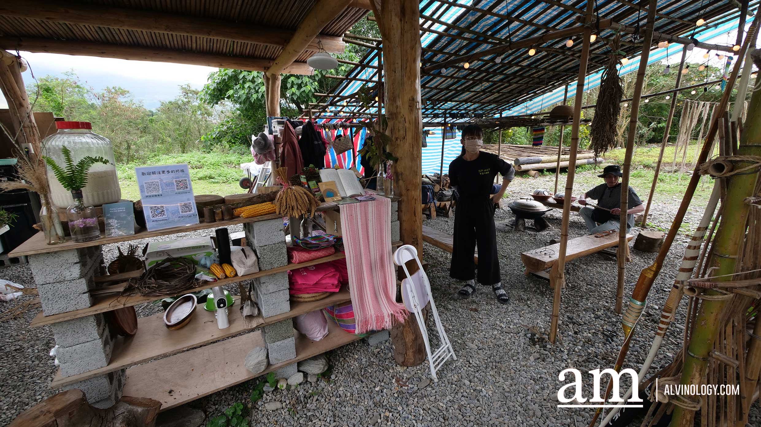Taiwan Travel Tips: 7 "Old is New" Experiences in Taipei, Keelung, Yilan, and Hualien; Where to Stay Taiwan Travel Tips: 7 "Old is New" Experiences in Taipei, Keelung, Yilan, and Hualien; Where to Stay - Alvinology