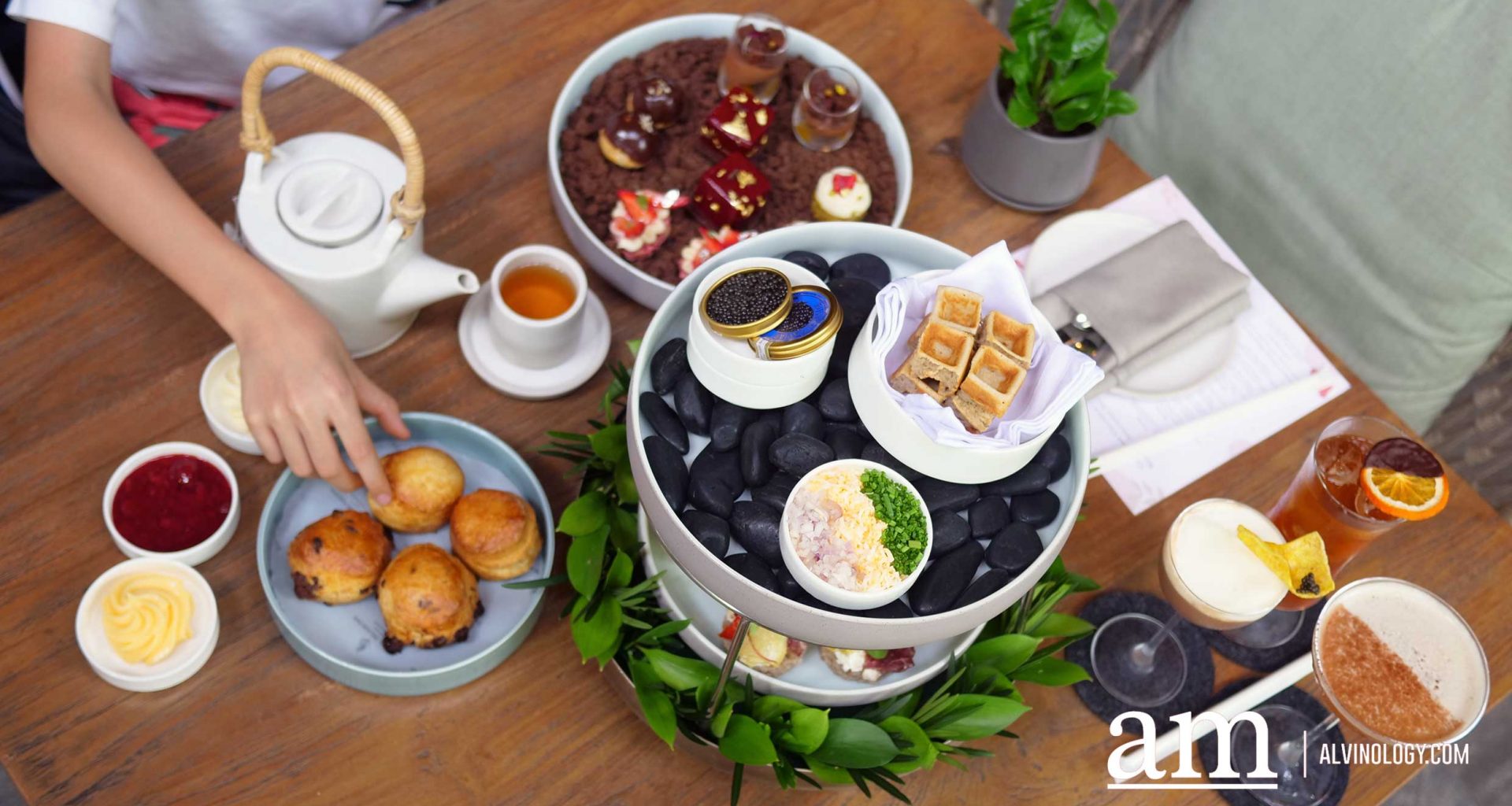 [Review] Caviar and Chocolate Indulgence at Four Seasons Hotel Singapore - Alvinology