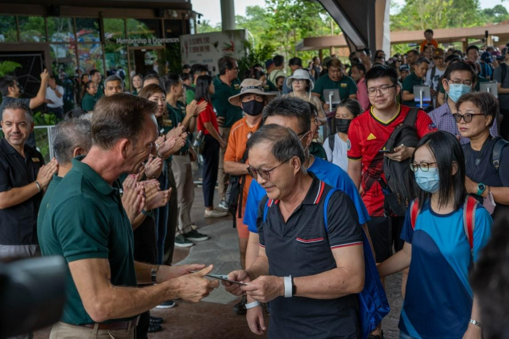 [OPENING PROMO] Bird Paradise soft opens to welcome its first 3,000 guests! Existing members enjoy a complimentary Bird Discovery Tour! - Alvinology