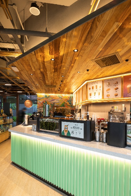 You can now enjoy your favourite Starbucks Drink at the Bird Paradise; First 2,000 customers get a FREE Starbucks Reusable Cup! You can now enjoy your favourite Starbucks Drink at the Bird Paradise; First 2,000 customers get a FREE Starbucks Reusable Cup! - Alvinology