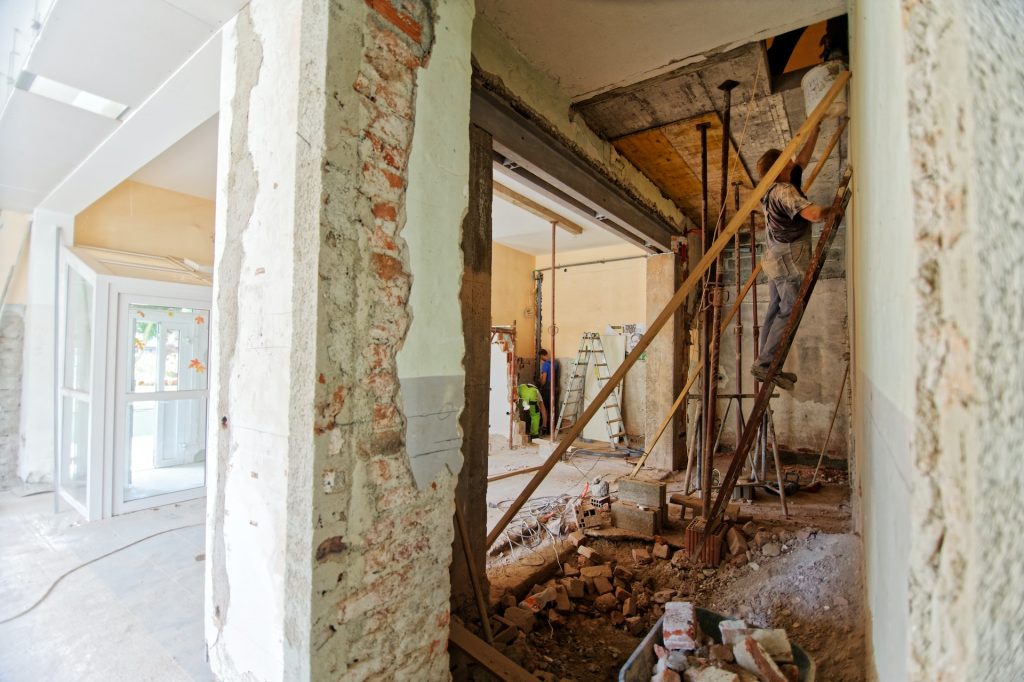 How to Manage Stress and Stay Organised During a Home Renovation - Alvinology