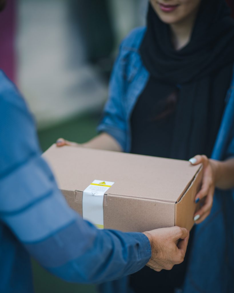 How To Ship Personal Possessions Abroad? A Step By Step Guide - Alvinology