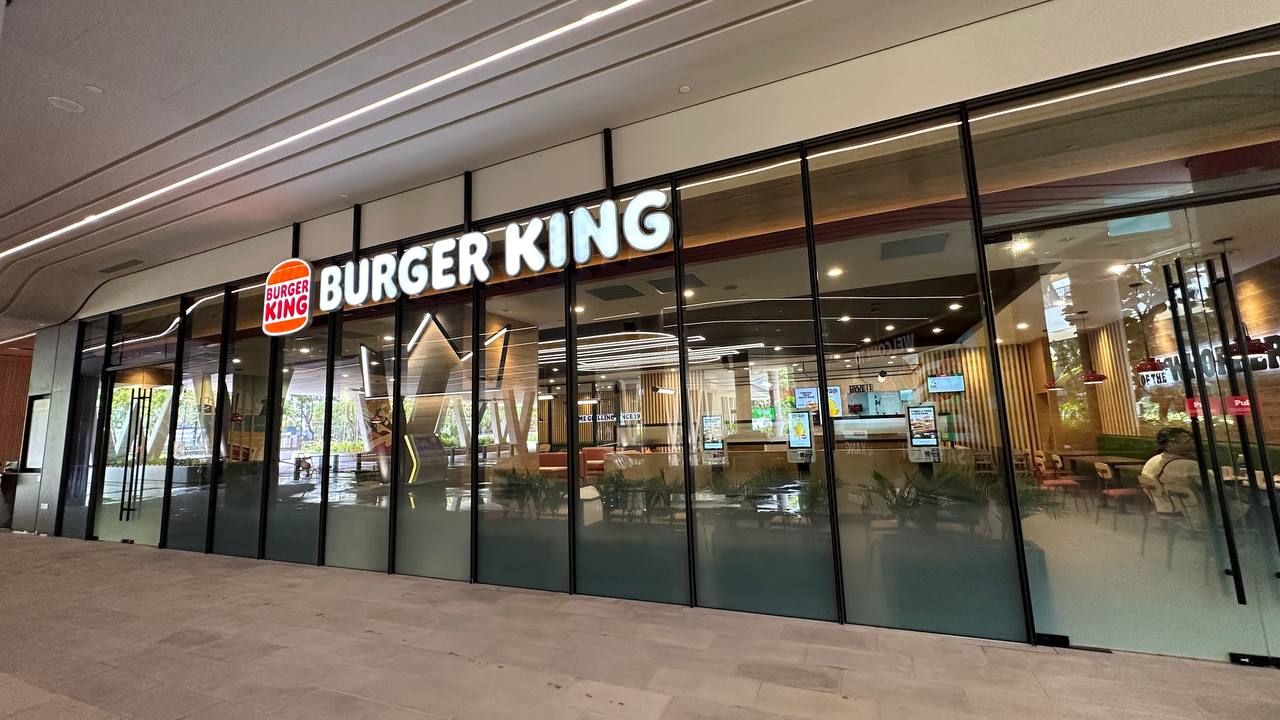 [DON’T MISS] Burger King Singapore is giving away 1-YEAR supply of WHOPPER Burgers to 3 lucky winners! - Alvinology