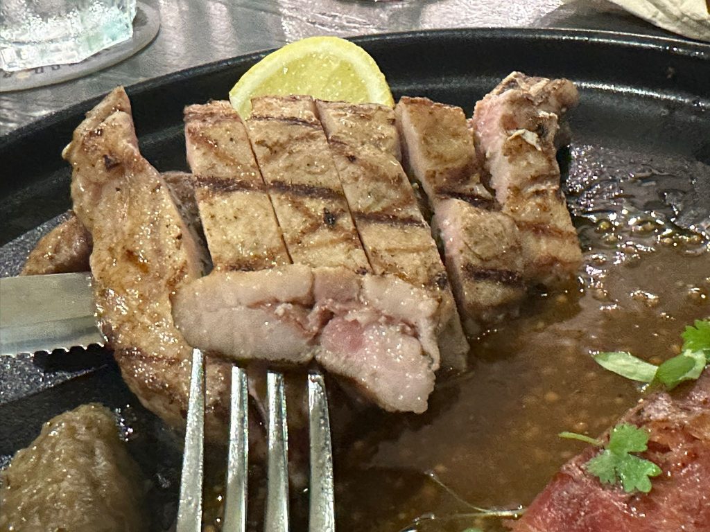 [Review] Brewerkz @ Woodleigh Mall - Wide Selection of Outlet Exclusive Singapore-inspired Fusion Delights - Alvinology