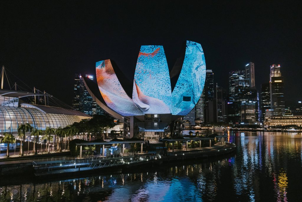  i Light Singapore Returns To Inspire Sustainability With 14 Captivating Artworks by 22 Artist from 8 Countries - Alvinology