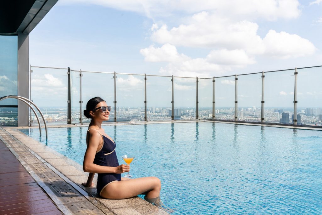 Spend your Family Summer Vacation Above the Clouds at the tallest hotel in Ho Chi Minh City! - Alvinology