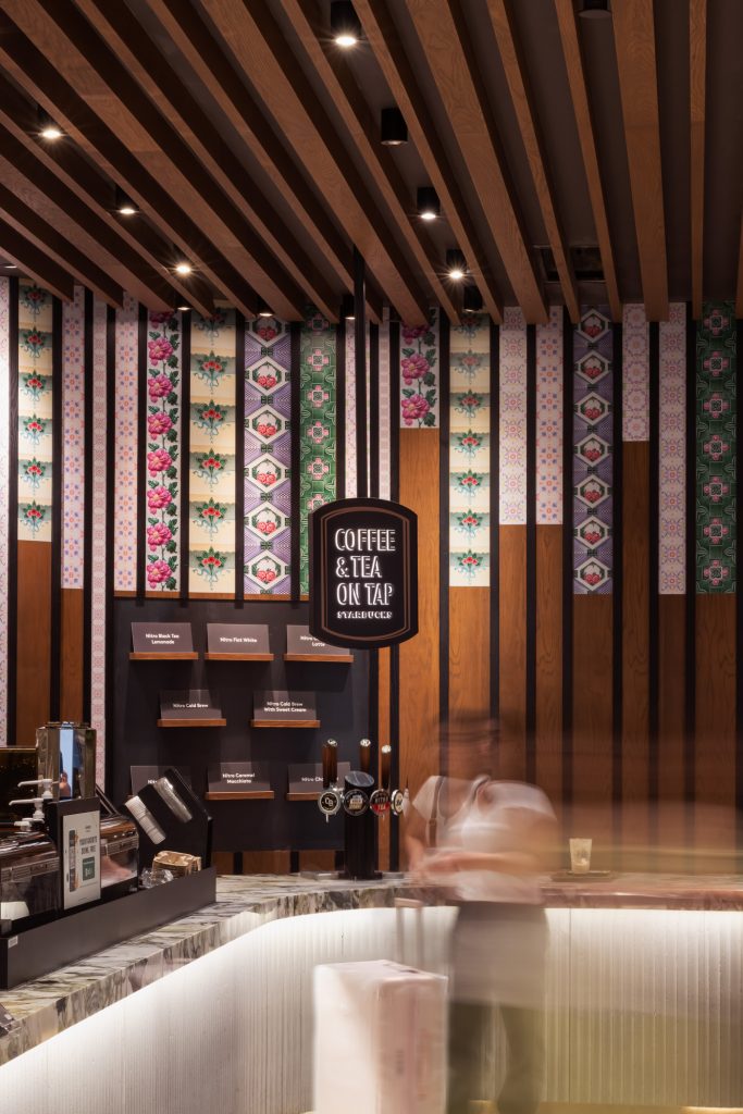 Celebrate National Day with the exclusive Starbucks + The Intan Collection and the return of Shiok-ah-ccinos with new less sweet options - Alvinology