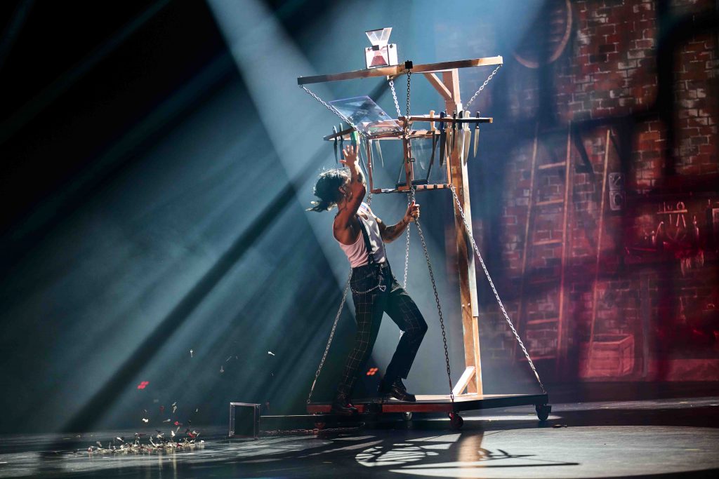Magician of the Year “Cosentino” comes to Singapore to bring the greatest live magic show you will probably see this year Magician of the Year “Cosentino” comes to Singapore to bring the greatest live magic show you will probably see this year - Alvinology