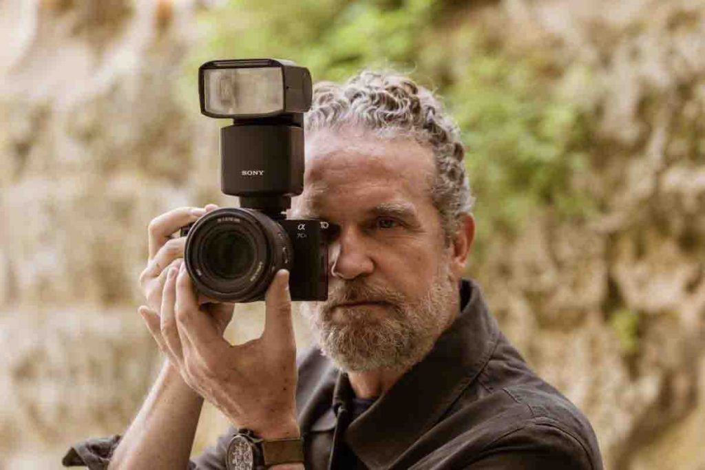 Exploring the Future of Photography: Sony introduces the Alpha 7C II and Alpha 7CR Cameras - Alvinology
