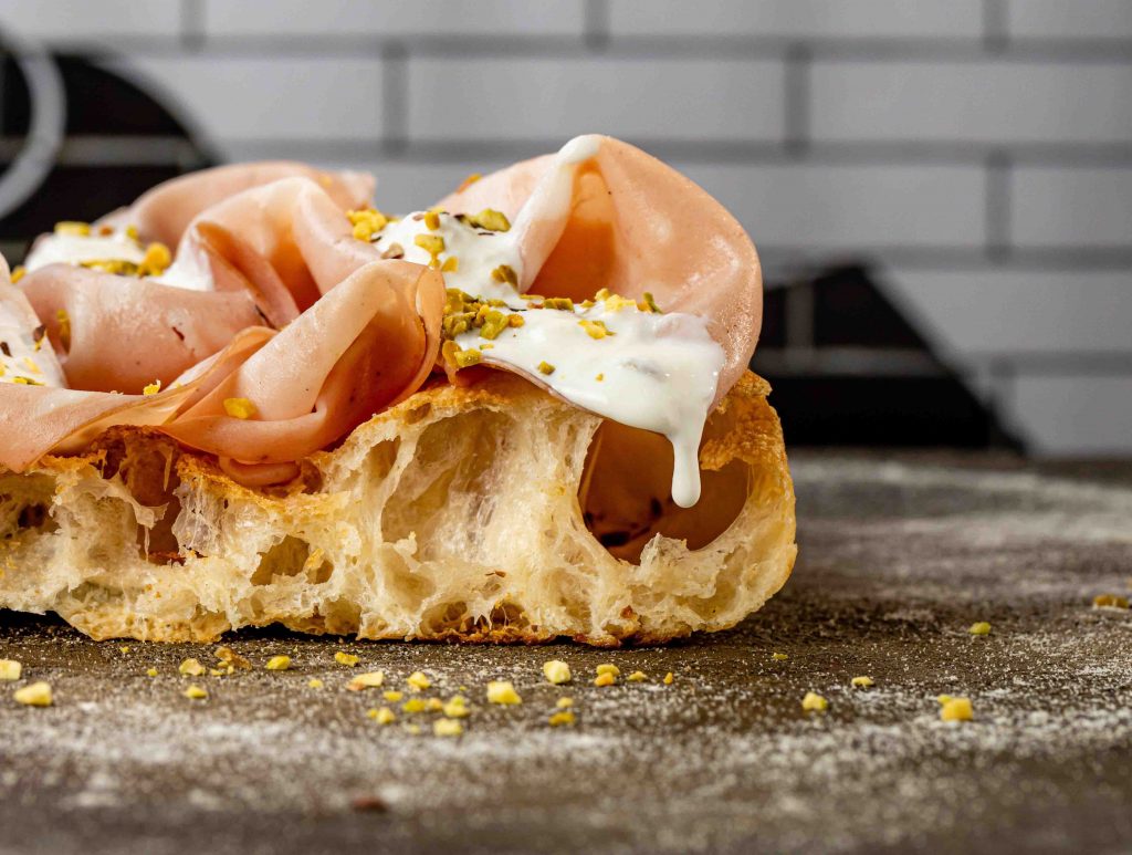 Discover Roman Culinary Artistry: Alice Pizza Arrives in Hong Kong! - Alvinology