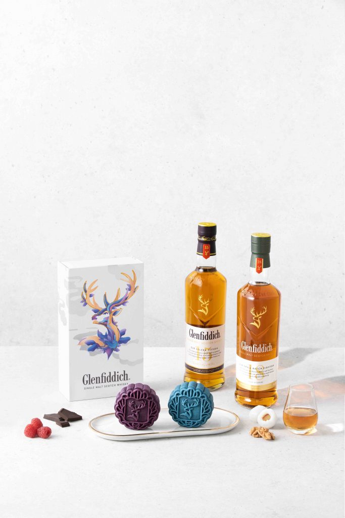 Indulge in Whisky-Infused Delights: Glenfiddich's Artful Mooncakes for Mid-Autumn Festival - Alvinology