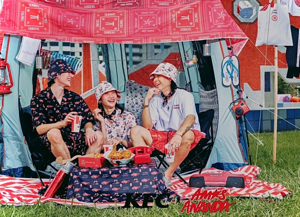 Make heads turn and spark conversations with the new KFC x AMOS ANANDA National Day collaboration! Make heads turn and spark conversations with the new KFC x AMOS ANANDA National Day collaboration! - Alvinology