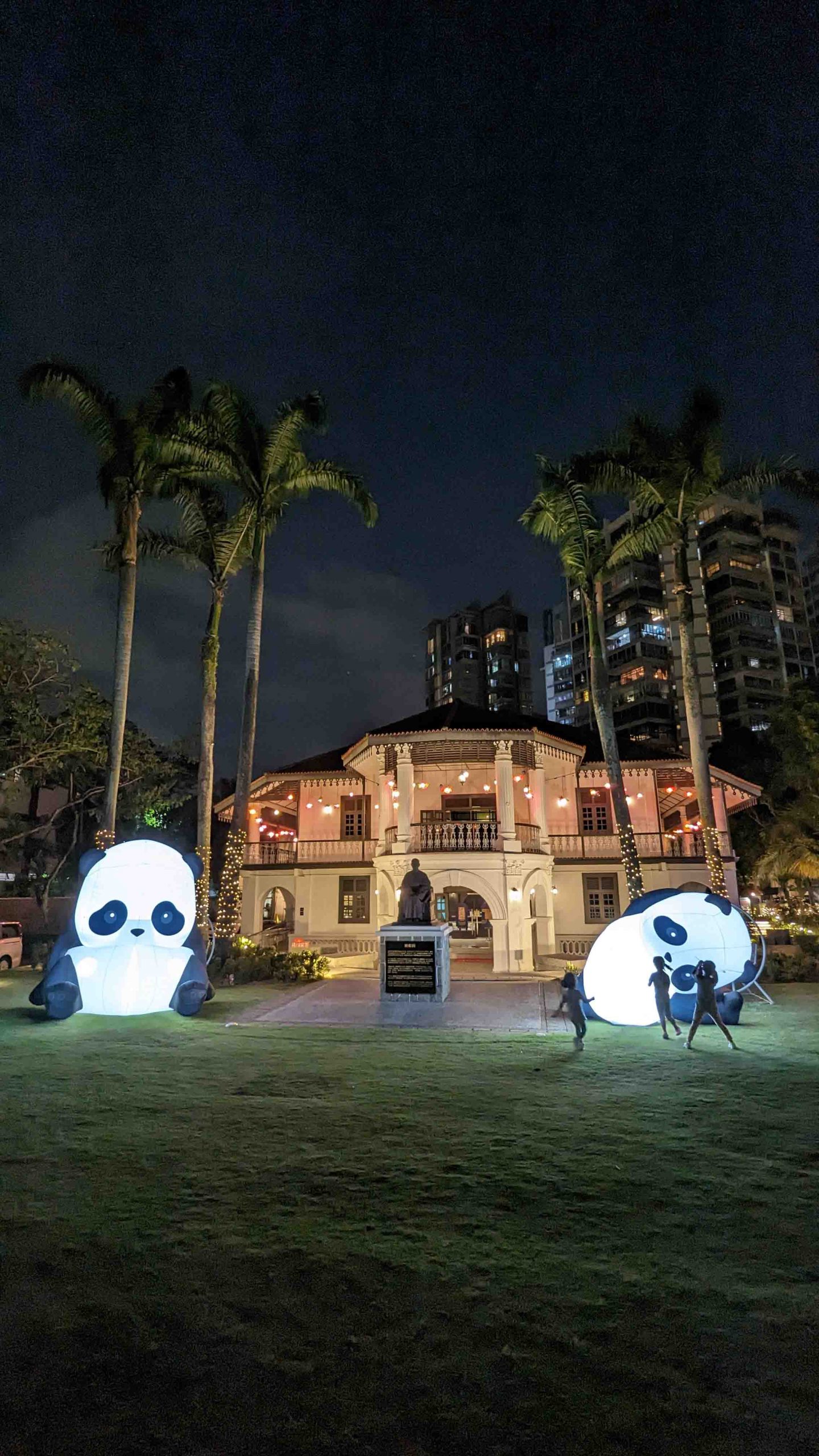 Step into a Giant Panda Wonderland this Mid-Autumn Festival at Sun Yat Sen Nanyang Memorial Hall Step into a Giant Panda Wonderland this Mid-Autumn Festival at Sun Yat Sen Nanyang Memorial Hall - Alvinology