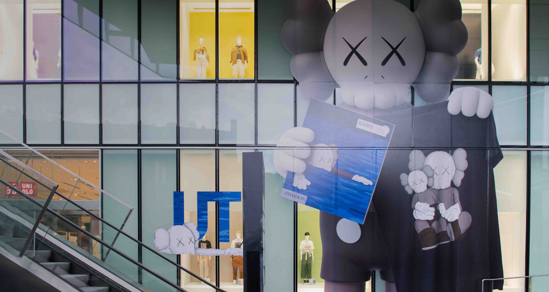 Check out UNIQLO x KAWS collection that's bound to capture hearts and style - Alvinology