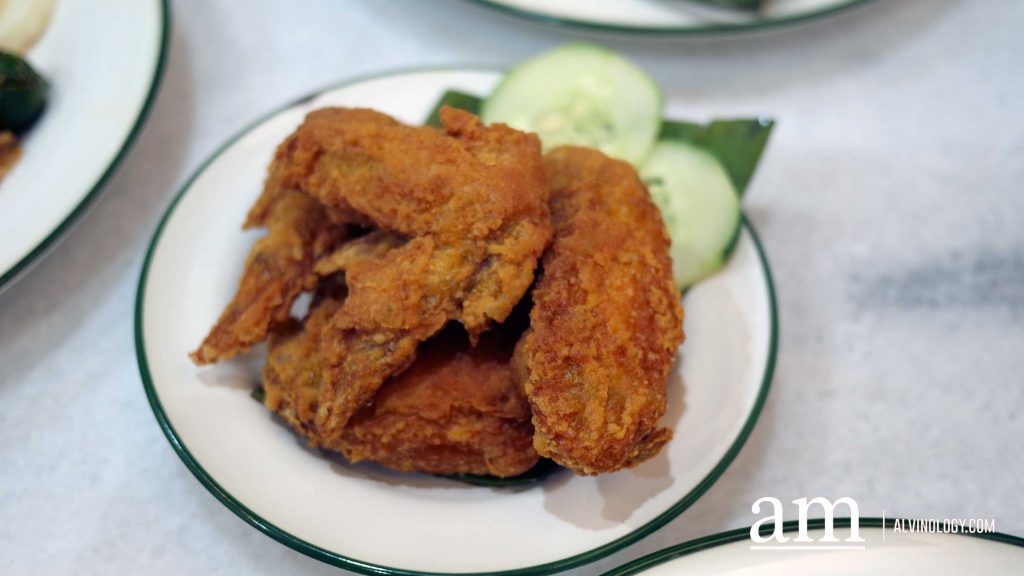This image has an empty alt attribute; its file name is great-nanyang-coffeeshop-02-1024x576.jpg