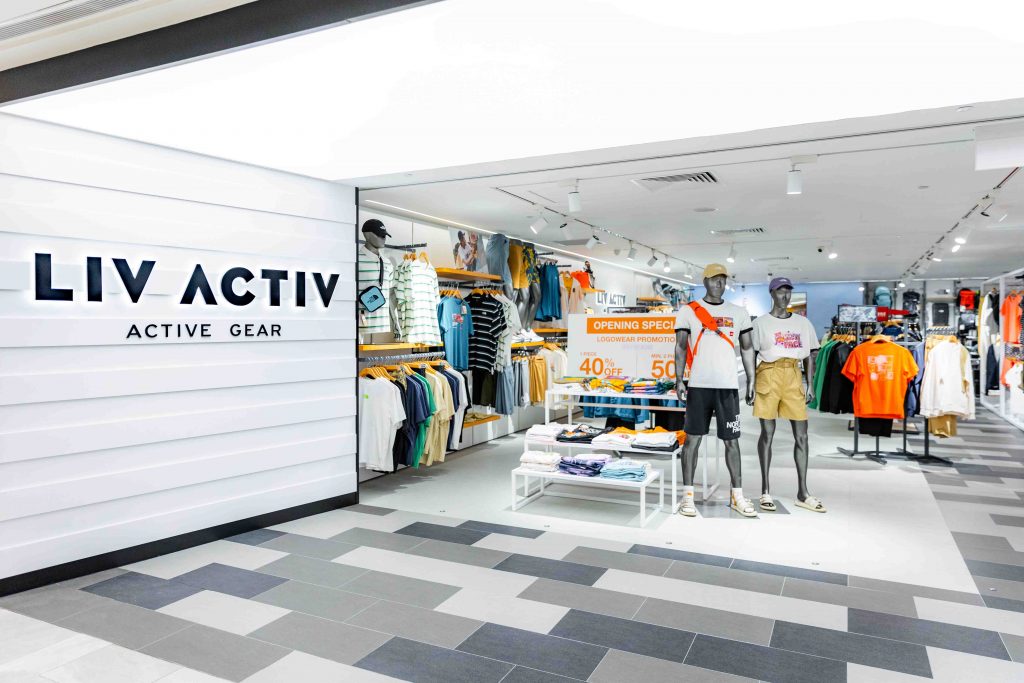 Rev Up Your Shopping Experience at Raffles City Singapore's 'Race To Indulgence' F1 Campaign! - Alvinology