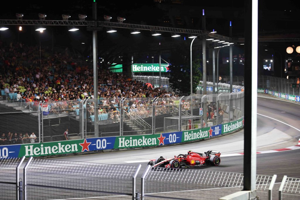 Formula 1 Singapore Grand Prix 2023: Record Turnout Despite Challenges - Alvinology