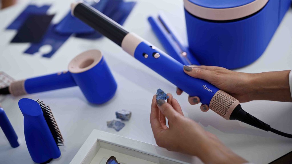 Introducing Dyson's 2023 Gifting Season Marvel: The Blue Blush Collection! - Alvinology