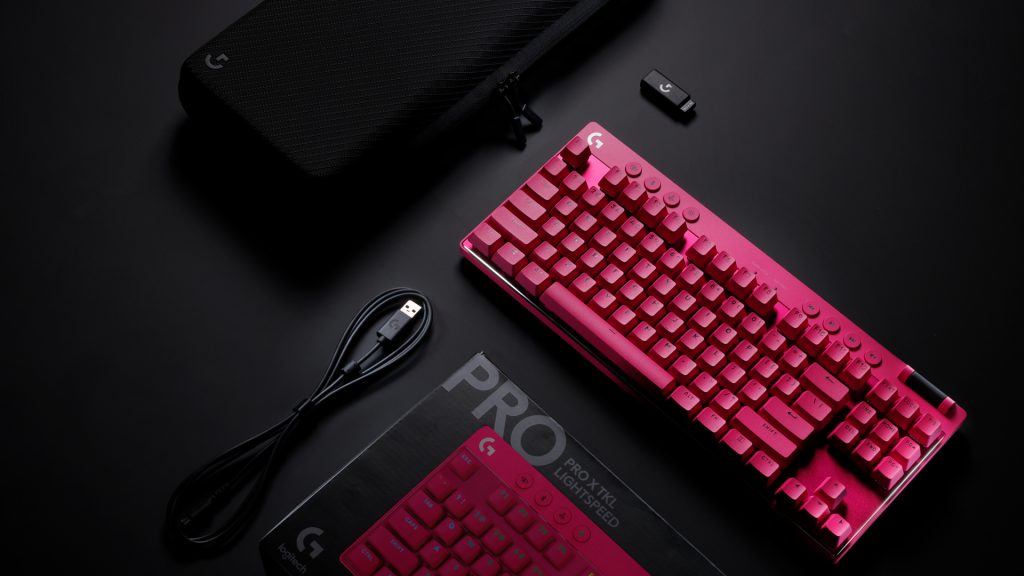 Logitech G adds two new products to its PRO Series line: Logitech G PRO X TKL LIGHTSPEED Gaming Keyboard and Logitech G PRO X SUPERLIGHT 2 Gaming Mouse - Alvinology