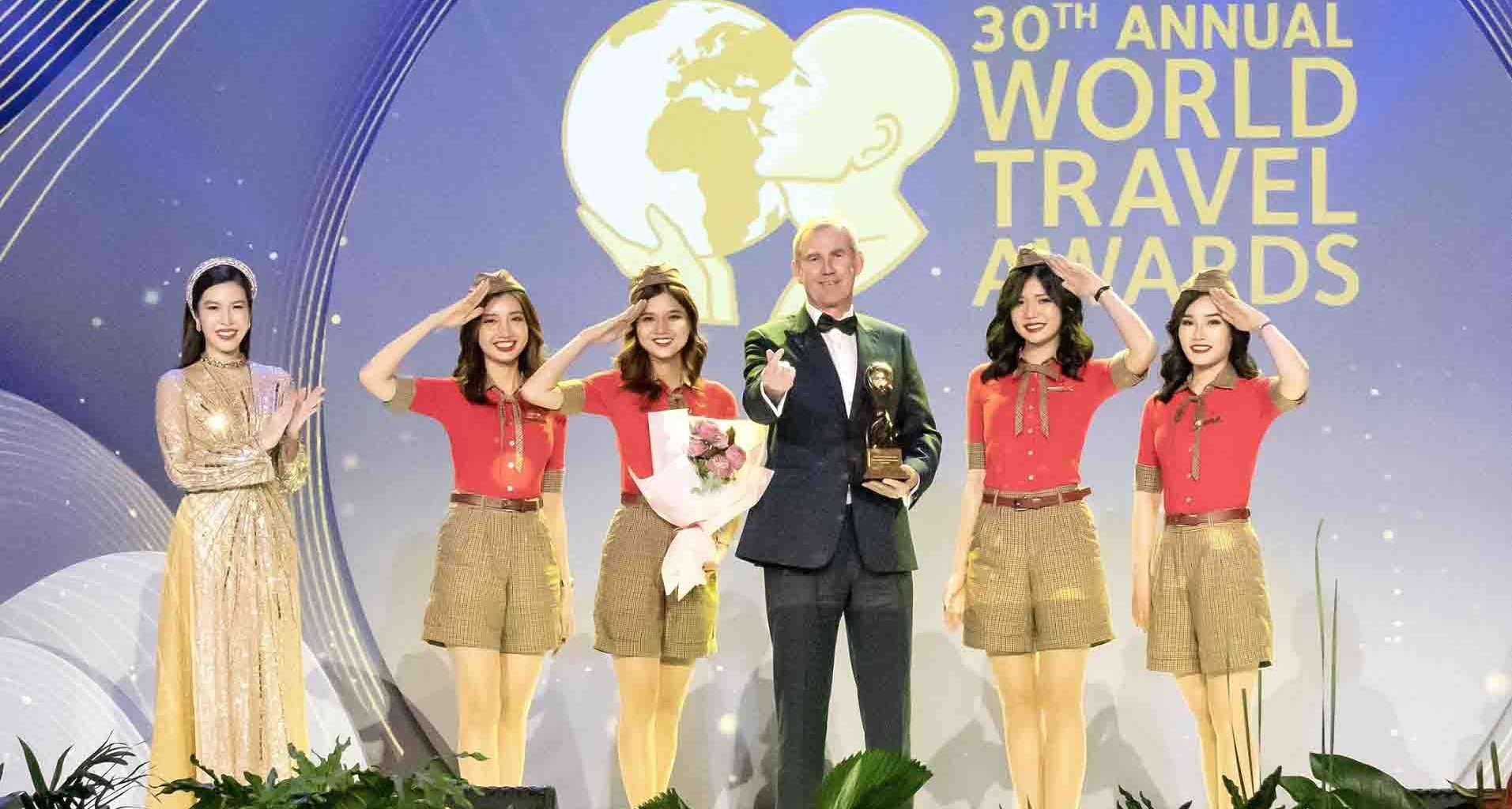 Vietjet Honored as "Asia's Leading Airline for Customer Experience 2023" at World Travel Awards - Alvinology