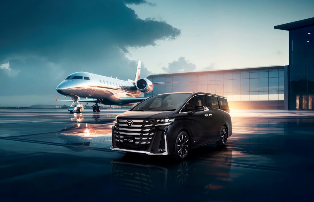 The Fourth-Generation Toyota Vellfire Hybrid: Redefining Luxury and Eco-Friendly Driving - Alvinology