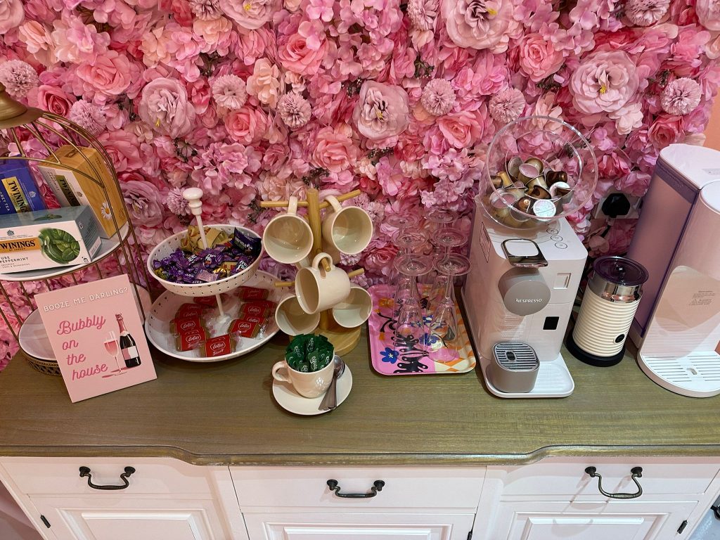 Homegrown Spa Brand, Peachy Skin Bar Turns Four, Launches Collaboration with Japanese Skin Care Brand, Saborino - Alvinology