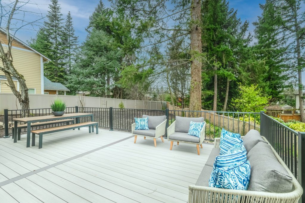 9 Outdoor Upgrades That Make Your Home More Valuable - Alvinology