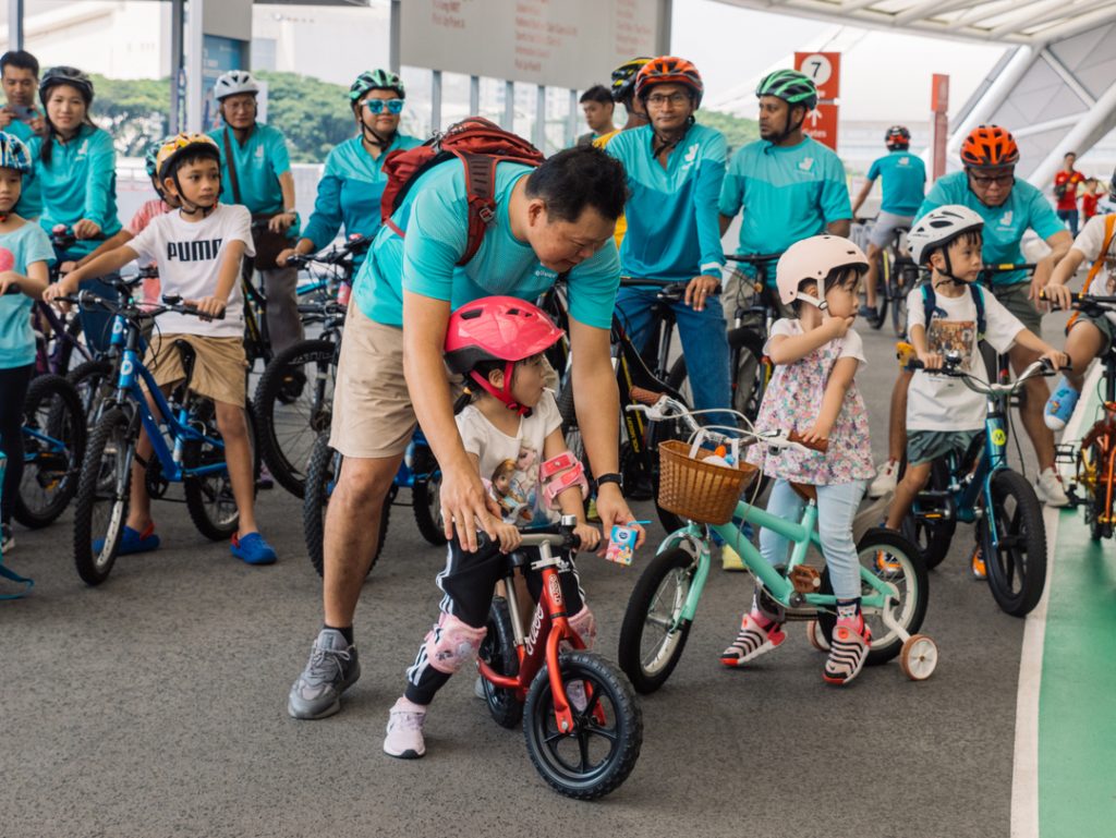 Deliveroo Rides Smart with Heart: A Children's Day Event for Rider Safety - Alvinology